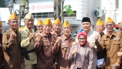 Foto : Bertajuk Berkibarlah Benderaku, Kasdim 0830/Surabaya Utara Hadiri Acara Refleksi Peristiwa Perobekan Bendera