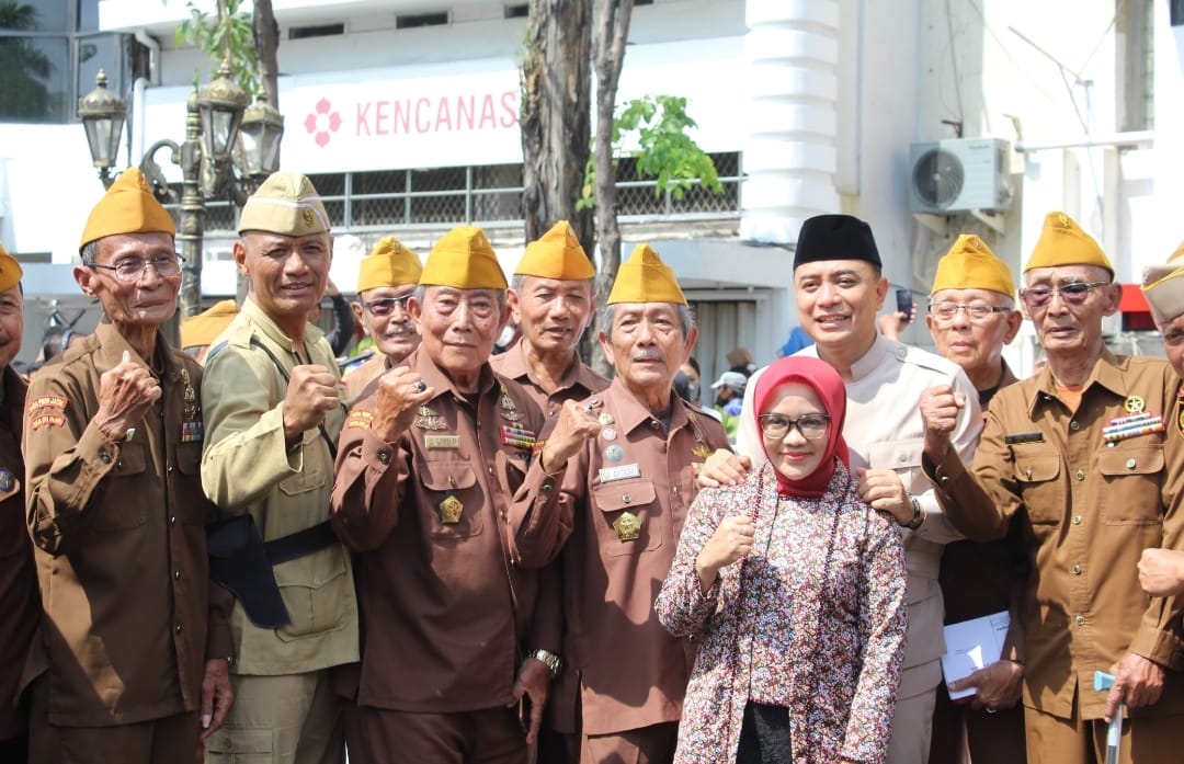 Foto : Bertajuk Berkibarlah Benderaku, Kasdim 0830/Surabaya Utara Hadiri Acara Refleksi Peristiwa Perobekan Bendera