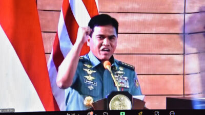 Foto : Dankodiklatal Ikuti Vicon FGD Autonomous Warfare Untuk Revolusi Operasi Maritim di Indonesia