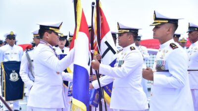 Foto : Berlayar Dengan KRI RJW-992, Dankodiklatal Ikuti Puncak Peringatan HUT Ke-79 TNI AL