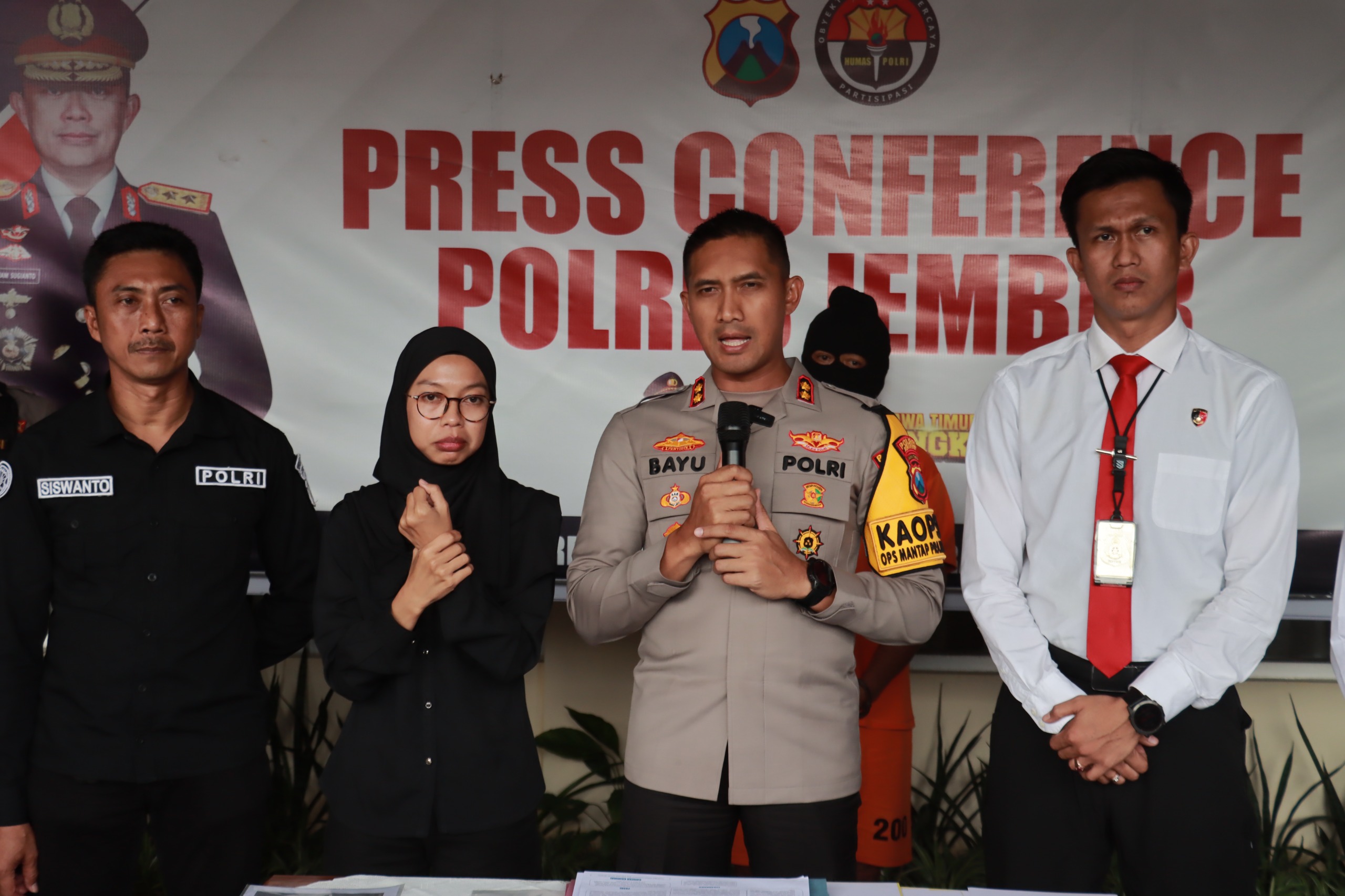 Foto : Polres Jember Berhasil Tangkap Otak Pelaku Perampokan Nasabah Bank Jaringan Antar Provinsi