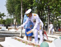 Hormati Jasa Para Pahlawan, Petinggi Kodiklatal Hadiri Ziarah Nasional HUT ke-79 TNI