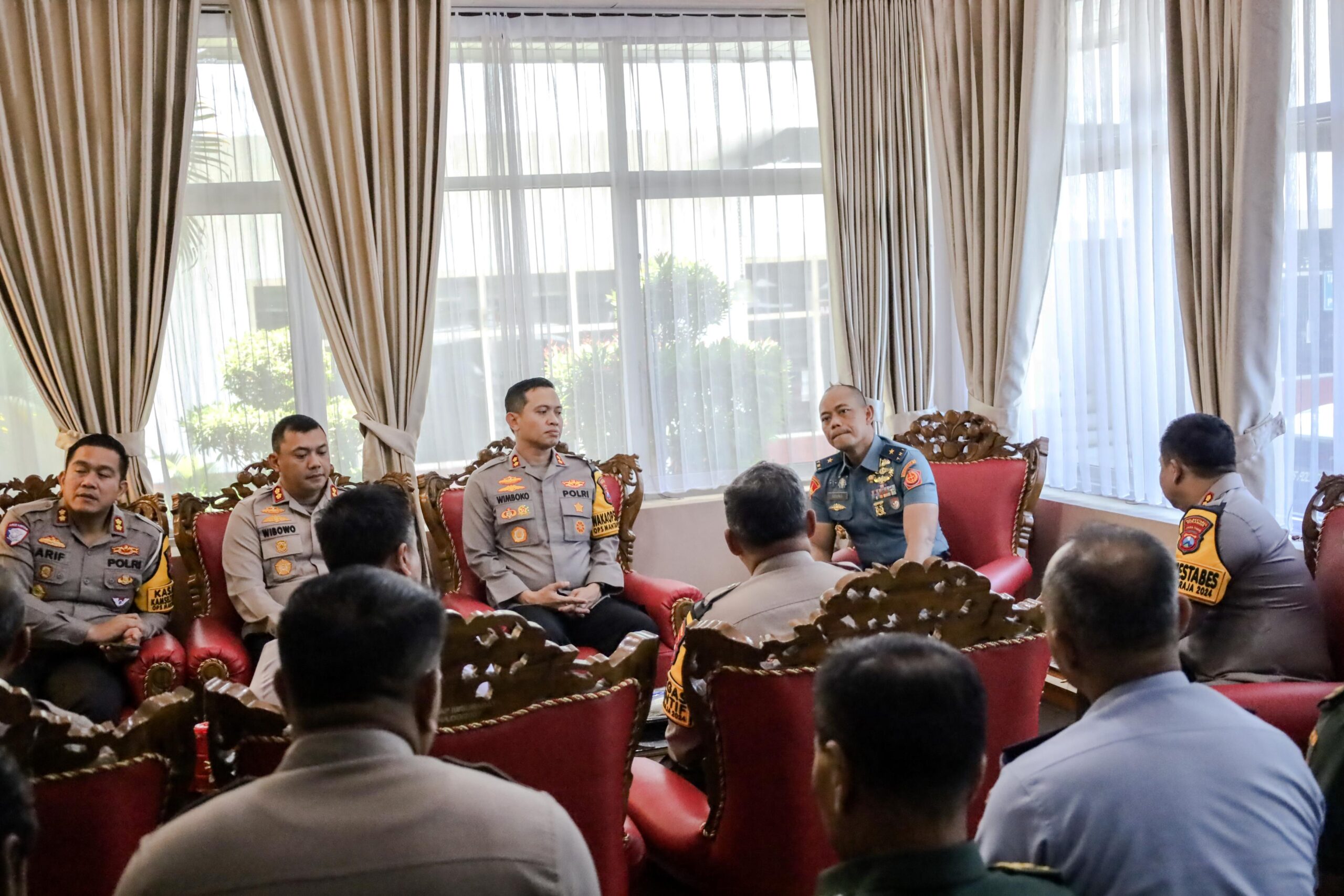 Foto : Kapolrestabes Surabaya Coutessy call dengan Kaskogrtap III Surabaya