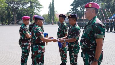 Foto : 433 Siswa Dikmata TNI AL Angkatan 44/1 Diserahkan Ke Tiga Kodik Jajaran Kodiklatal