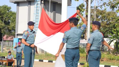 Foto ; Peringati Secara Khidmat, Satdik - 2 Kodiklatal Gelar Upacara Hari Sumpah Pemuda Ke - 96