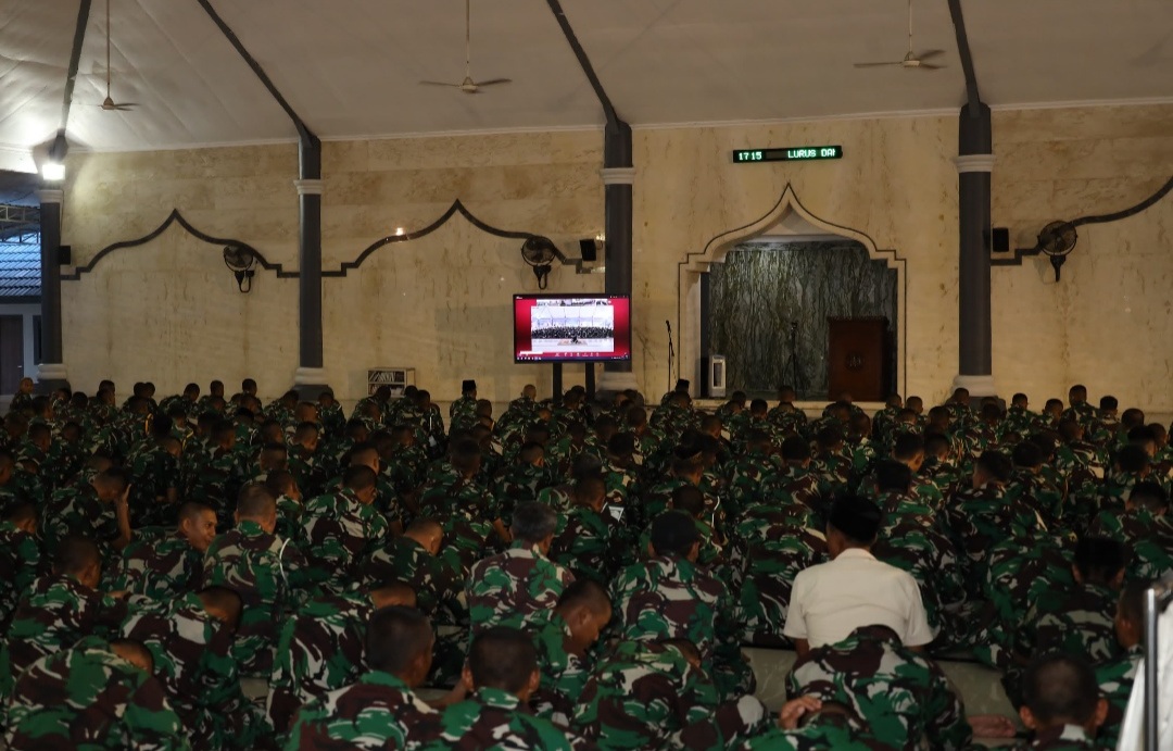 Foto ; Doakan Kelancaran HUT Ke-79 TNI, Antap dan Siswa Kodiklatal Laksanakan Doa Bersama