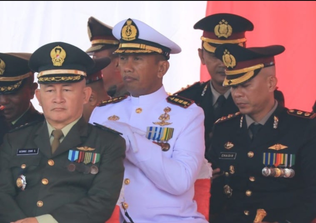 Foto : Dansatdik -4 Manado Hadiri Upacara HUT Ke-79 TNI Di Kawasan Megamas