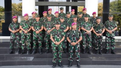Foto ; Bangun Soliditas Satuan TNI AL, Dankodiklatal Terima Kunjungan Silaturahmi Danpasmar-2