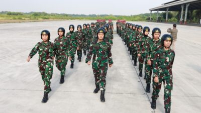 Foto : Prajurit Kowal Siap Regenerasi Jadi Penerjun Payung Free Fall