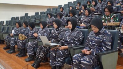 Foto : Peringati HUT ke-62, Kowal Kodiklatal Ikuti Ceramah Motivasi dan Kesehatan Secara Vicon