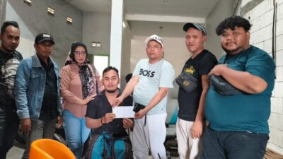 Foto ; Bentuk Kepedulian dan Solidaritas Vanguard Kunjungi Rekan Jurnalis Yang Sedang Sakit