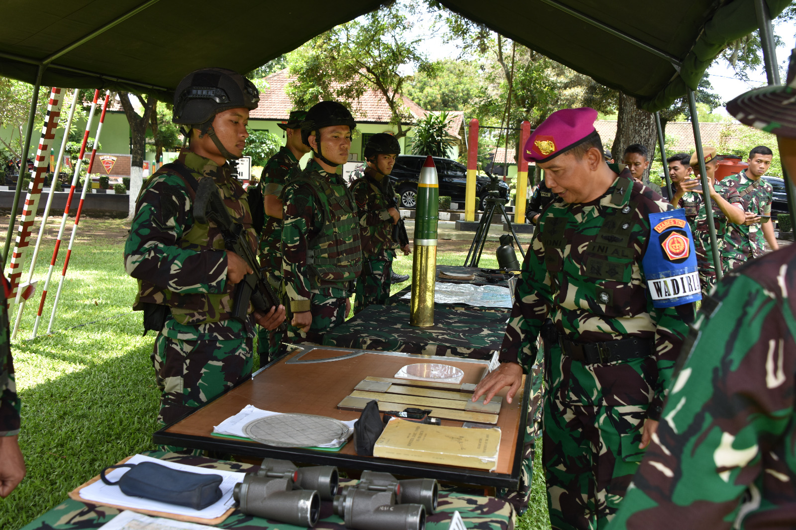 Foto : Dankodiklatal Pastikan Kesiapan Pesonel dan Persenjataan Yonarmed 8/UY Jember Yang Ikuti Latgabma Keris Woomera 2024