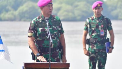 Foto : Dankodiklatal : Pentingnya Moral dan Profesionalitas Bagi Calon Bintara TNI AL