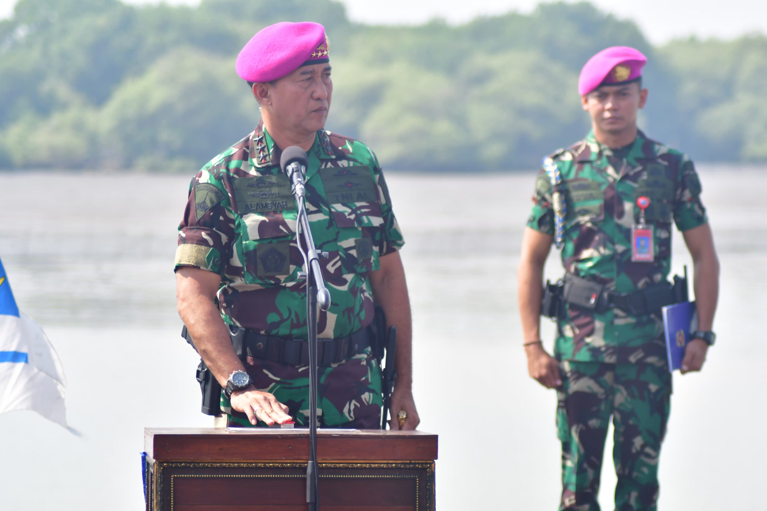 Foto : Dankodiklatal : Pentingnya Moral dan Profesionalitas Bagi Calon Bintara TNI AL