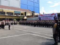 Polres Pelabuhan Tanjung Perak Cek Kesehatan dan Kelengkapan Petugas Pengamanan TPS Pilkada 2024