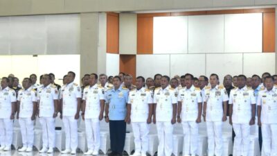 Foto : Bentuk Pemimpin Berkarakter Maritim, Dankodiklatal Hadiri Penutupan Dikreg Seskoal Angkatan 62