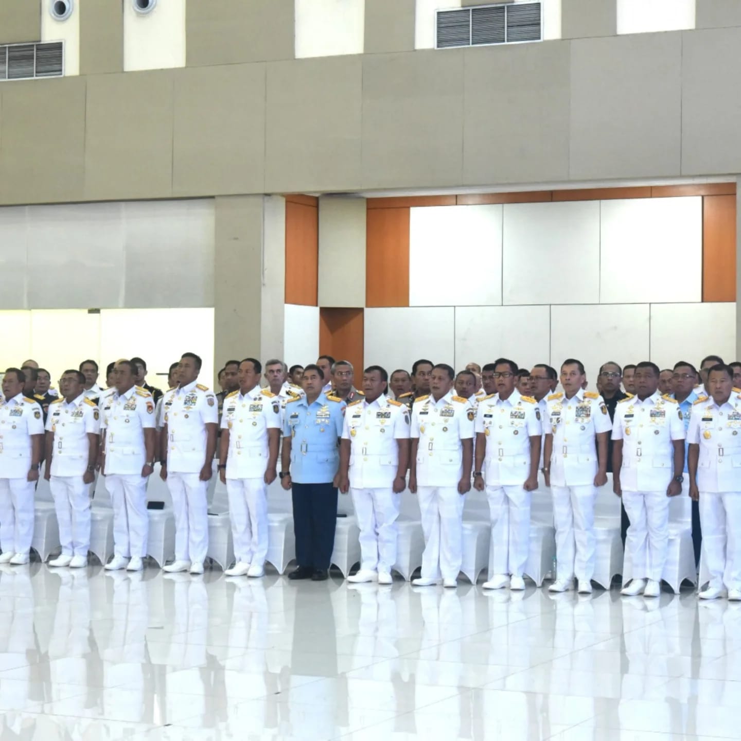 Foto : Bentuk Pemimpin Berkarakter Maritim, Dankodiklatal Hadiri Penutupan Dikreg Seskoal Angkatan 62