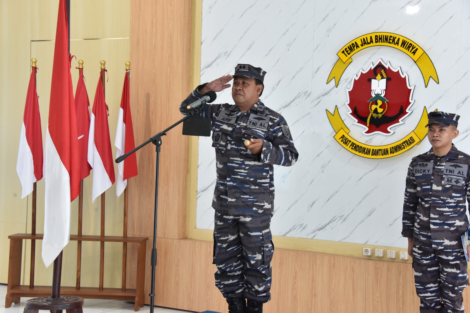 Foto : 30 Personel TNI AL Tuntas Ikuti Kursus Intensif Bahasa Arab dan Bahasa Mandarin TA. 2024