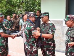 Perkuat Sinergitas TNI Bersama Rakyat, Wadan Kodiklatal Hadiri Penutupan TMMD ke-122 di Kediri