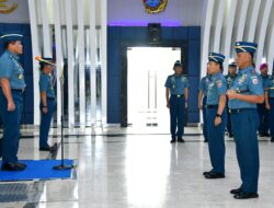 Laporan Naik Pangkat, Wadan Kodiklatal Menghadap Kasal