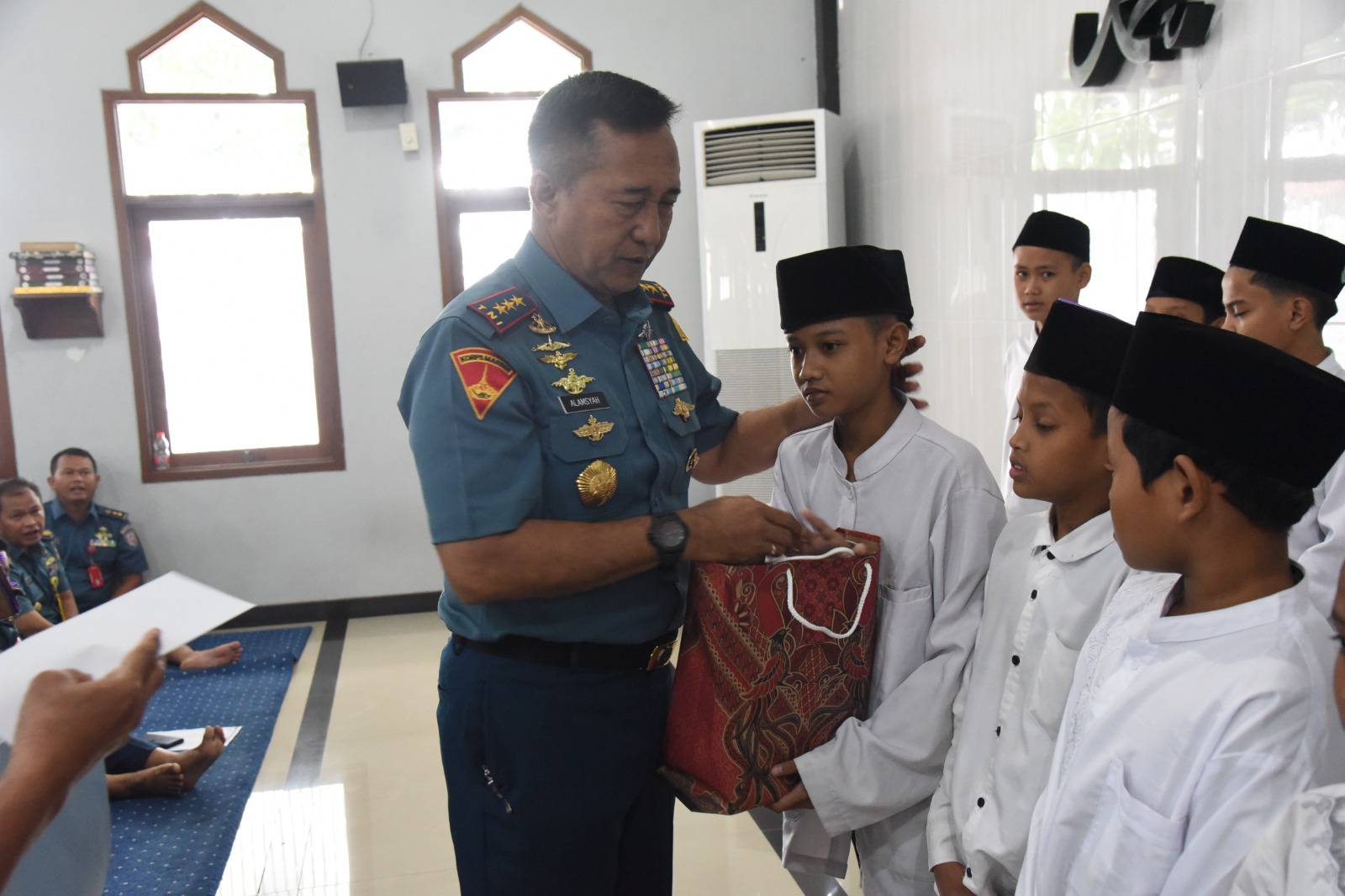 Foto : Doa Bersama Kodiklatal Tingkatkan Ketakwaan Prajurit Jalasena Demi Berkah dan Kesuksesan