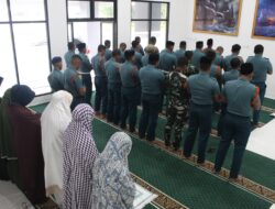 Satdik – 2 Kodiklatal Laksanakan Shalat Hajat, Istighosah Doa Bersama dan Pemberian Santunan