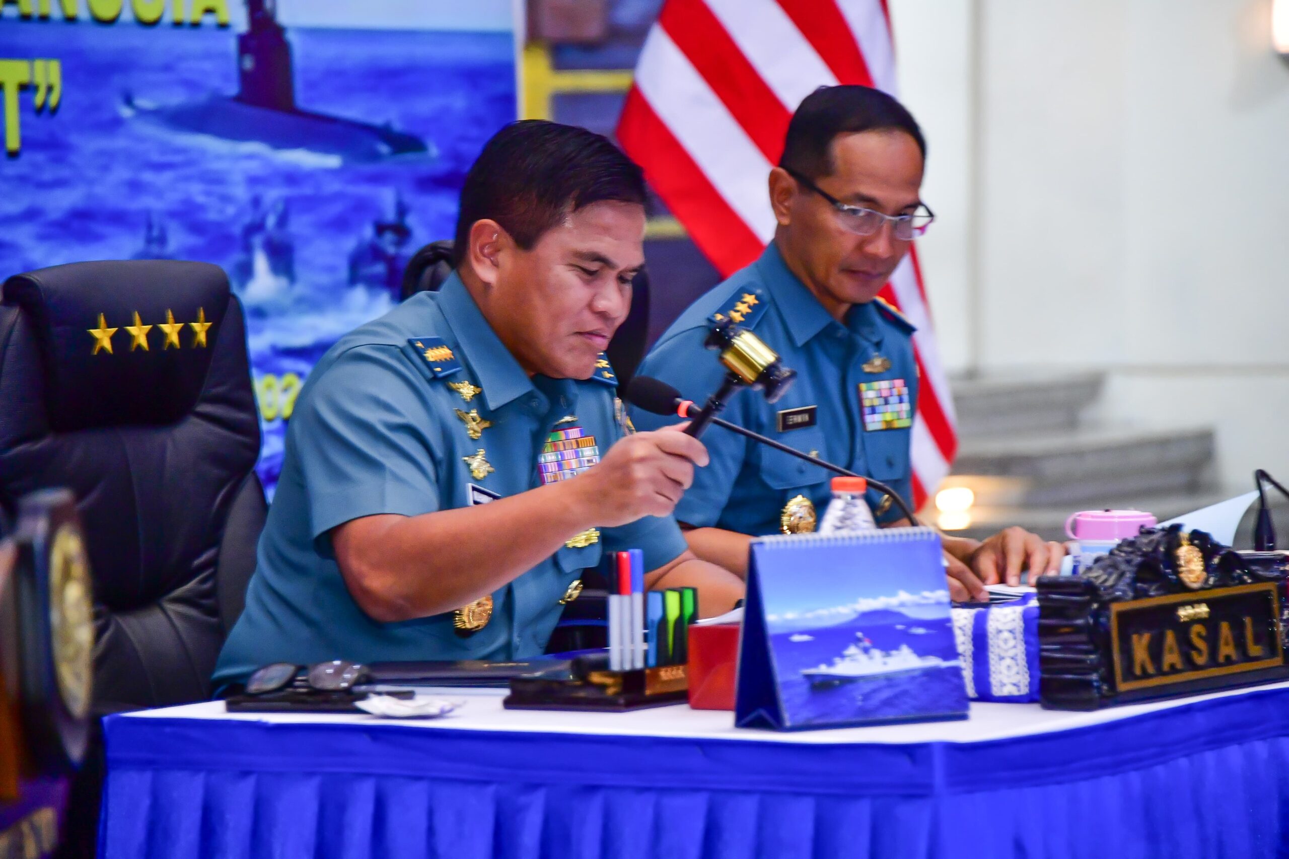 Foto : Evaluasi Fungsi Pengawasan, Inspektur Kodiklatal Hadiri Rakerniswas TNI AL