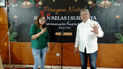 Jelang Hari Natal, Rutan Kelas 1 Surabaya Beribada Bersama Warga Binaan dengan Tema “Kembali ke Betlehem”
