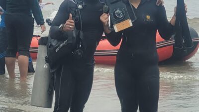 Foto : Dankodiklatal Bangga Prestasi Ayah Dan Anak Juara Selam Laut Gubernur Jatim Cup