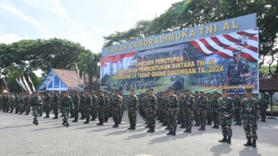 Foto : 300 Siswa Diktukba TNI AL Angkatan 55 Resmi Tupdik