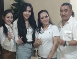 Ayahanda Dj Tessa Morena dan Ciello Aurora Mengadakan Acara Natal Bersama Keluarga Besar