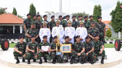 Foto ; Dankodiklatal Apresiasi Siswa Kodikopsla Raih Juara I Lomba Gerak Jalan Mojosura