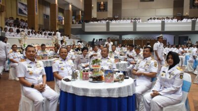 Foto ; Wadan Kodiklatal Hadiri Tasyakuran HUT Ke-62 Korps Wanita Angkatan Laut