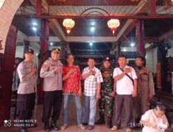 Polsek Pabean Lakukan Sterilisasi di Klenteng Hoin Tiek Hain, Jamin Keamanan Perayaan Imlek