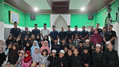 Foto : Satresnarkoba Polres Pelabuhan Tanjung Perak Buka Bersama Dan Santuni Anak Yatim di Panti Asuhan Rodhiyatul Jannah