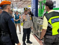 Kapolres Probolinggo Patroli Dialogis di Gunung Bromo Pastikan Keamanan Wisatawan Saat Lebaran