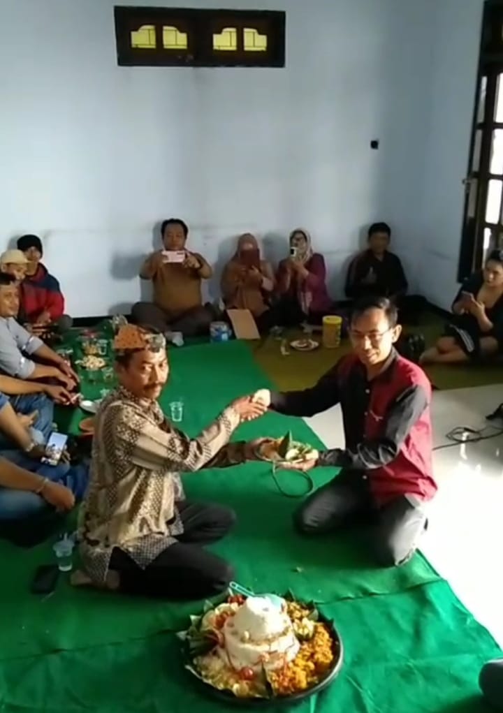 Foto : Bersatu Wartawan Kabupaten Nganjuk dalam Halal Bihalal dan Peresmian Kantor DPC Pro Jurnalismedia Siber