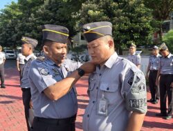 Setingkat lebih Tinggi, Lapas Narkotika Kelas IIA Pamekasan Gelar Upacara Penyematan Kenaikan Pangkat Pegawai
