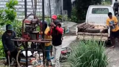 Antisipasi Krisis Air, Warga Perumahan Pesona Suramadu Gotong Royong Bangun Sumur Bor