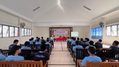 Wujudkan Kerja Sama Edukasi Hukum, Lapas Narkotika Pamekasan Gandeng BKKBH FH UNIRA Gelar Penyuluhan Hukum untuk WBP