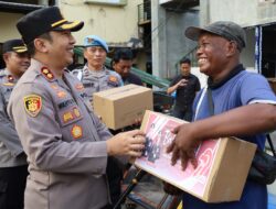 Polres Pelabuhan Tanjung Perak Gelar Baksos Untuk Paguyuban Bentor dan Tenaga Kuli