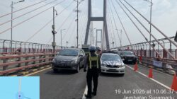 Gandeng Instansi Samping Polres Tanjung Perak Gelar Simulasi Kebakaran di Jembatan Suramadu