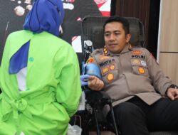 Polres Pelabuhan Tanjung Perak Gelar Aksi Sosial Donor Darah dan Pemeriksaan Mata Gratis