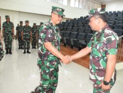 Dari Puslatopsla Menuju Laut Nusantara: Mayor Hendri Wansen Naibaho Pimpin KRI Teluk Lada-521