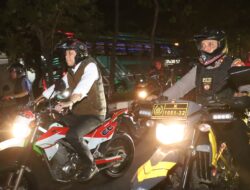 Polres Pelabuhan Tanjung Perak Gelar Patroli Gabungan Awasi Pemberlakuan Jam Malam Anak Dibawah Umur