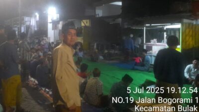 Foto : Ratusan Warga Bogorami Surabaya Antusias Saat Menghadiri Kegiatan Malam 10 Muharrom