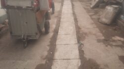 Foto : Pembangunan Drainase U-dith di Jalan Genteng Surabaya