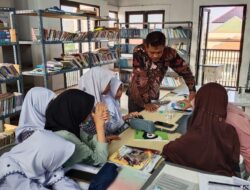 SMP Muhammadiyah 1 Surabaya Gelar Praktikum IPA: Wujudkan Pembelajaran Aktif dan Bermakna
