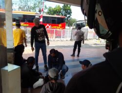 Polsek Waru Gelar Razia Penertiban Calo Tiket Terminal Bungurasih