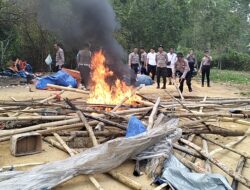 Satreskrim Polres Sampang Bongkar Perjudian Sabung Ayam di Kedungdung
